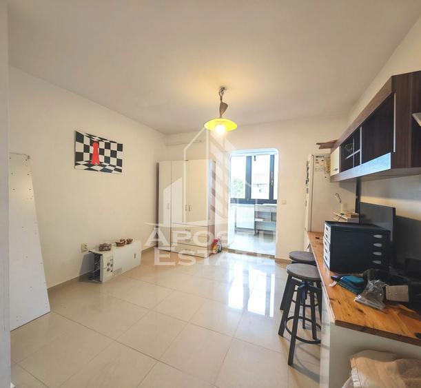 Apartament cu 2 camere decomandat, mobilat în Bucovina