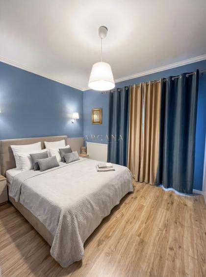 Apartament cu 3 camere semidecomandat, mobilat în Florești