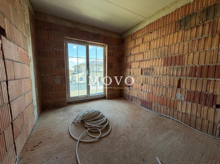 Duplex cu 3 camere cu Teren 393 Mp în Sânandrei