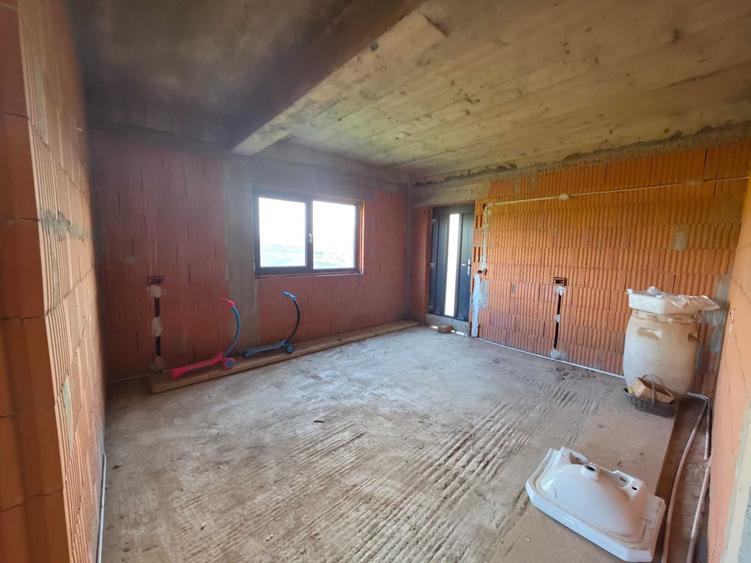 Casa premium din caramida la rosu (200 mp), BECI, livada pe rod in Malcoci Ideala pentru Familie sau Pensiune - 3
