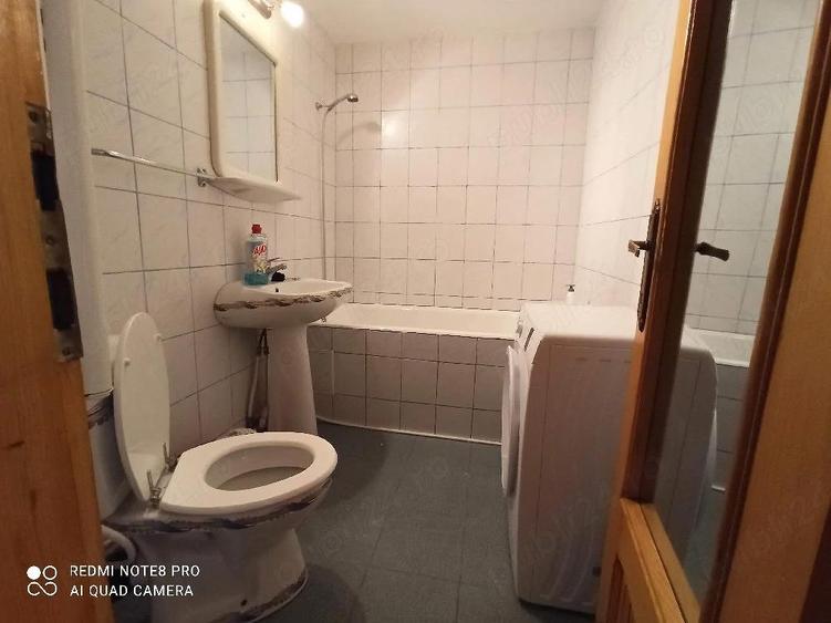 Vand apartament 2 camere decomandat - 2