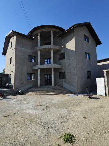 Casa 12 Cam | 477 mp Utili | Teren 1200 mp | Locuit/Azil/Gradinita | Comision 0 - 46