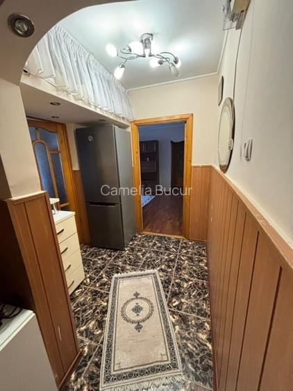 Apartament cu 2 camere - zona Alexandru cel Bun