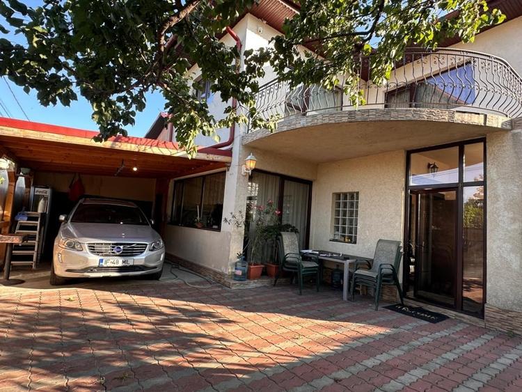 OCAZIE SE VINDE VILA SPATIOASA IN ORASUL PANTELIMON IF APROAPE DE CENTRU - 1