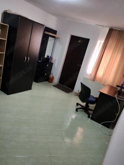 De inchiriat apartament 2 camere Rovinari - 1