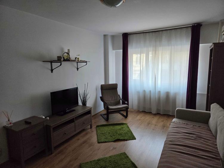 Inchiriez garsoniera Piata Universitatii - 8