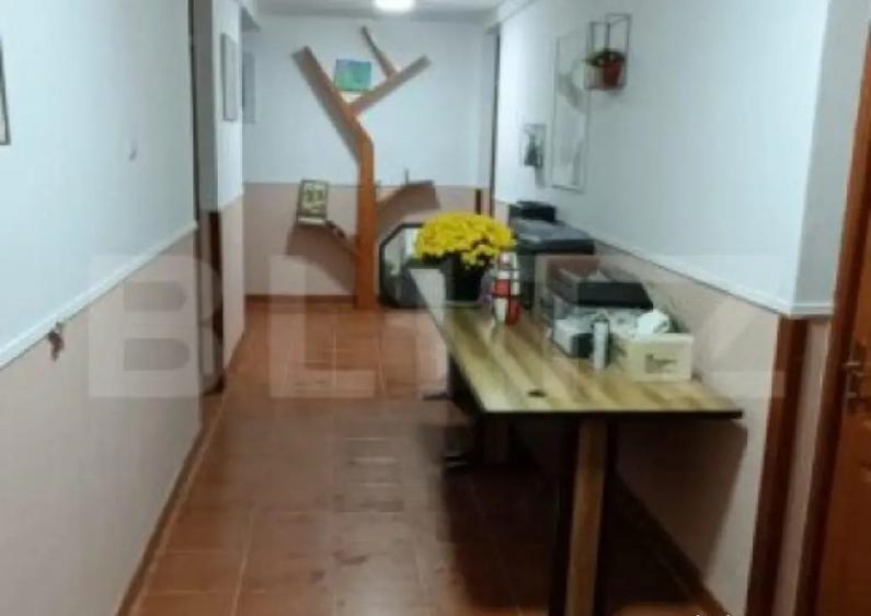 Spatiu de birou, finisat la cheie, cu 5 incaperi, 110 mp, zo - 4