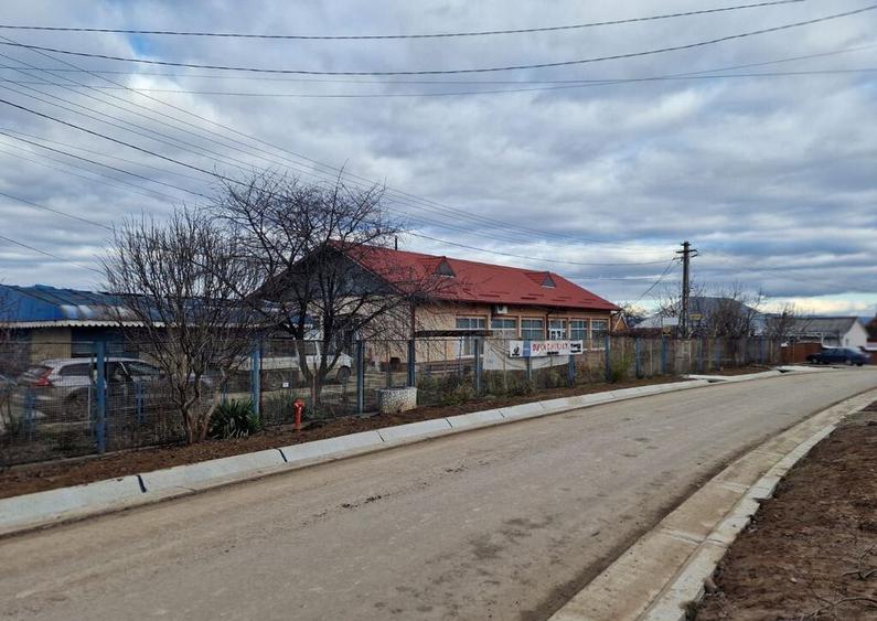 Se ofera spre vanzare / inchiriere cladire cu spa?iu... - 20