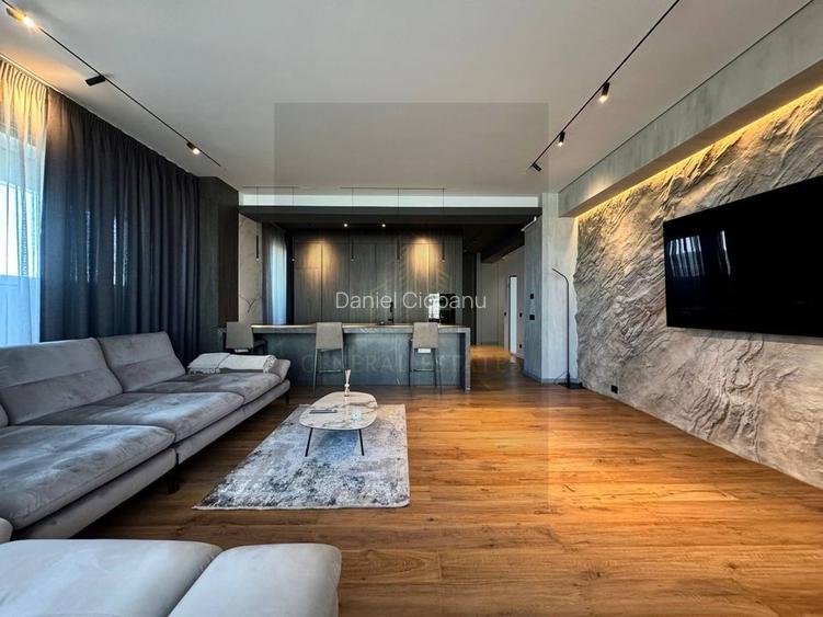 Vânzare Penthouse exclusivist- 222 m.p. cu Terasă Generoasă - Iași !