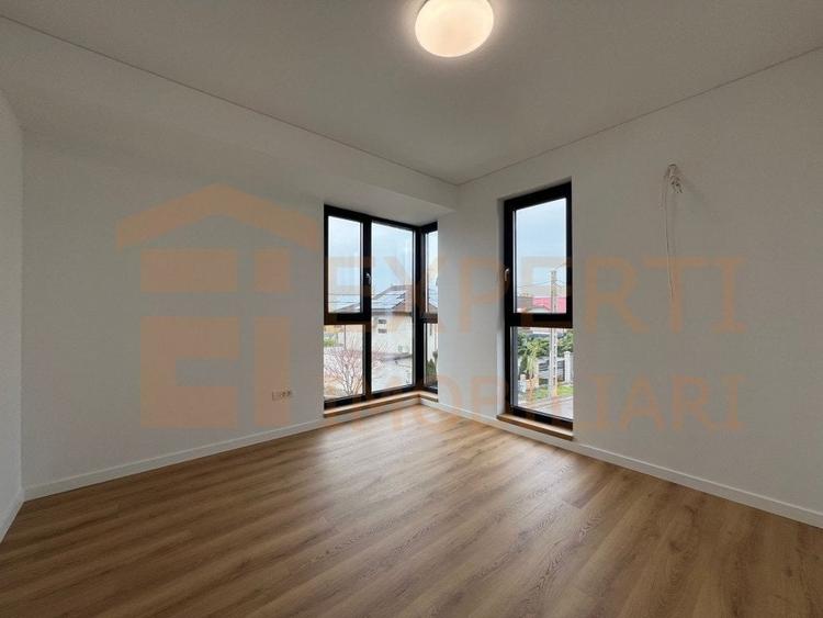 Casa P+1, situata in zona PALAZU MARE - 5