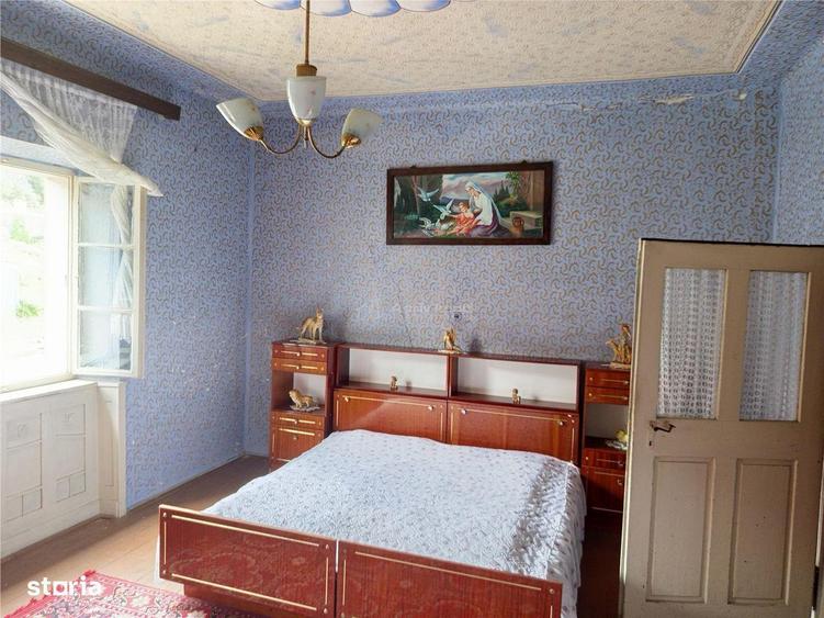 Oravita, Casa cu Spatiu Comercial, Zona Lacul Mic, Pret Negociabil - 7