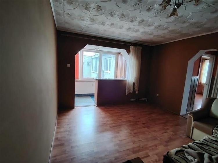 Apartament 3 camere (Gheorgheni, Cart. Florilor 5/B) - 1