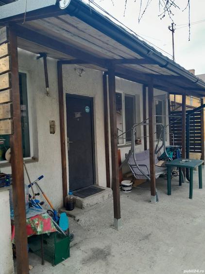 Casa de vanzare (sau inchiriere) - 1