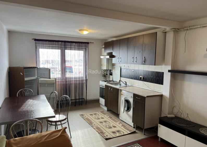 Mansarda 2 camere str siretului Mansarda 2 camere str siretului