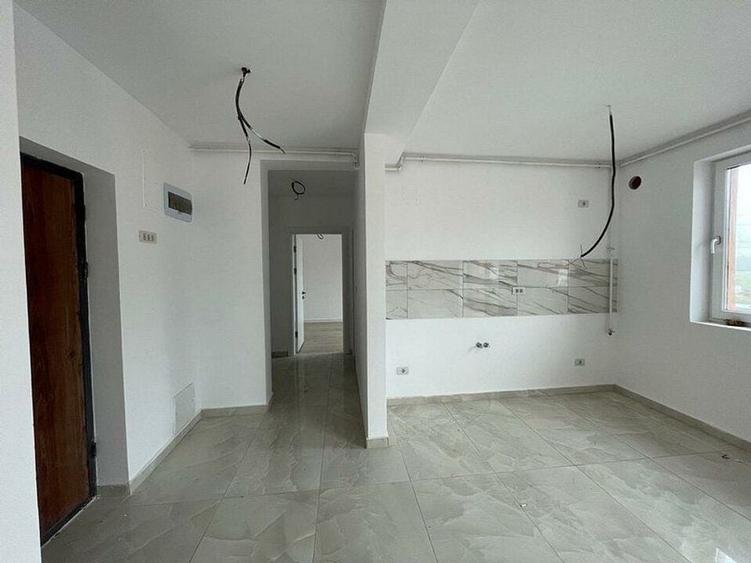 Apartament 2 camere - 80.000 euro - Zona Giroc - 1