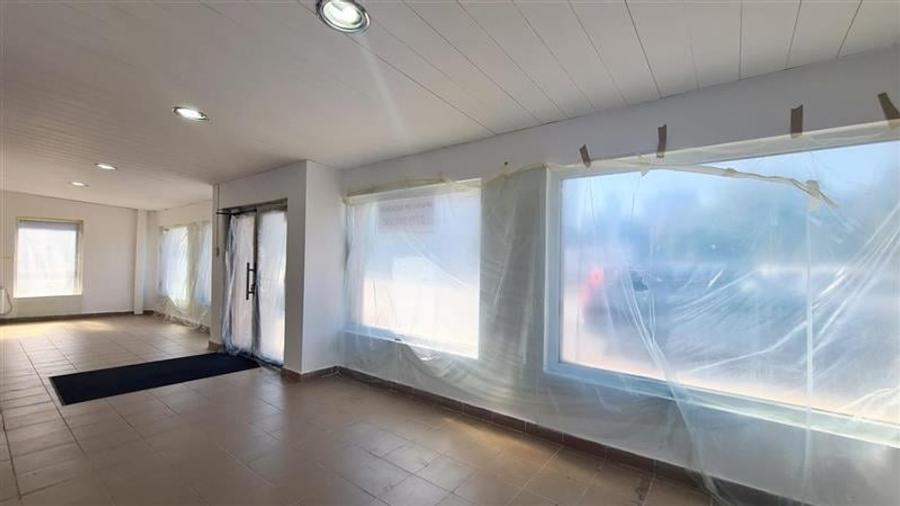 Cladire comerciala 760 mp la artera, zona IULIUS MALL - 3