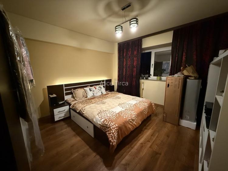 Garsoniera semidecomandata, 30 mp, Rovine, Zona Iruc