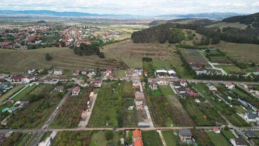 Teren intravilan - 4