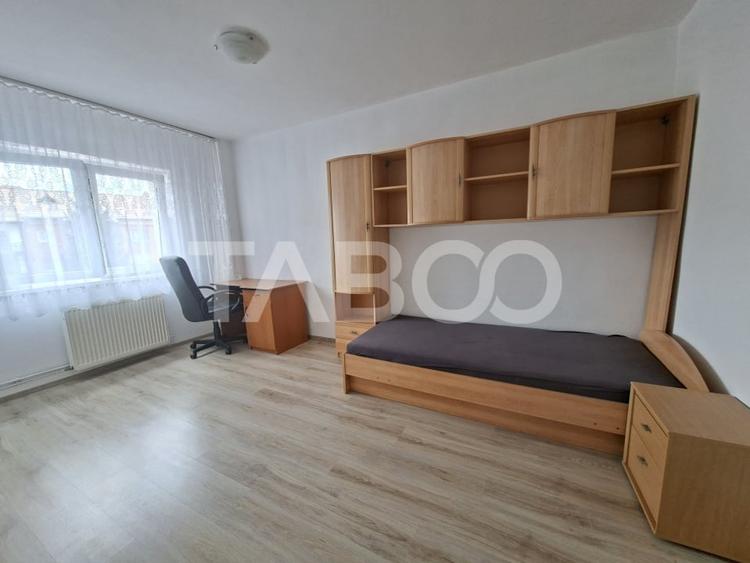 Apartament de vanzare 3 camere decomandat Mihai Viteazul bloc cu lift - 8