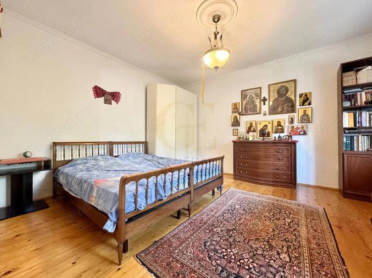 Vanzare Casa D+P+E - 230 m.p. - Bucium - 3