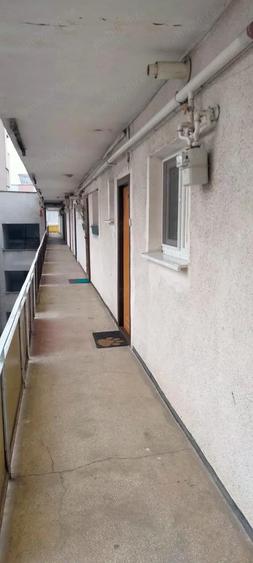 Vand apartament cu o camera in Cart. Dambul Pietros - 3