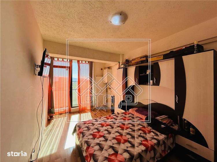 Ap cu 2 camere, la cheie, balcon - etaj intermediar - 4