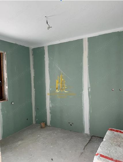 Vand casa cu garaj in Ipotesti - 3