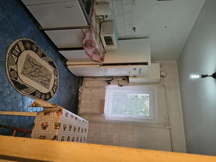 Vand apartament 3 camere - 8