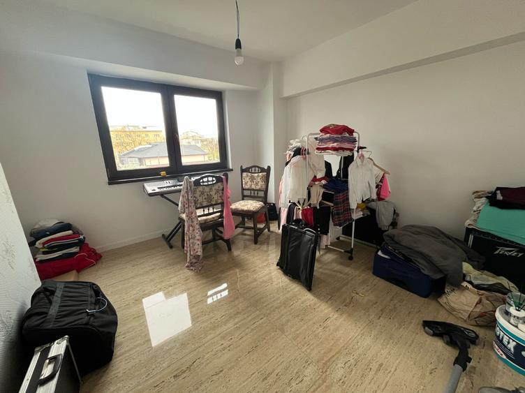 Apartament trei camere complet renovat - zona Blvd. Unirii - etaj 2/8 - 5