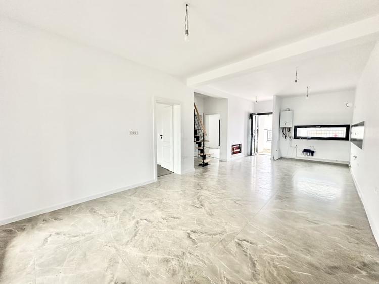 Duplex pe parter cu 3 camere si 2 bai - Mosnita Noua - 4