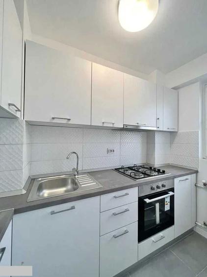 Garsoniera draguta in apropierea metroului - 4