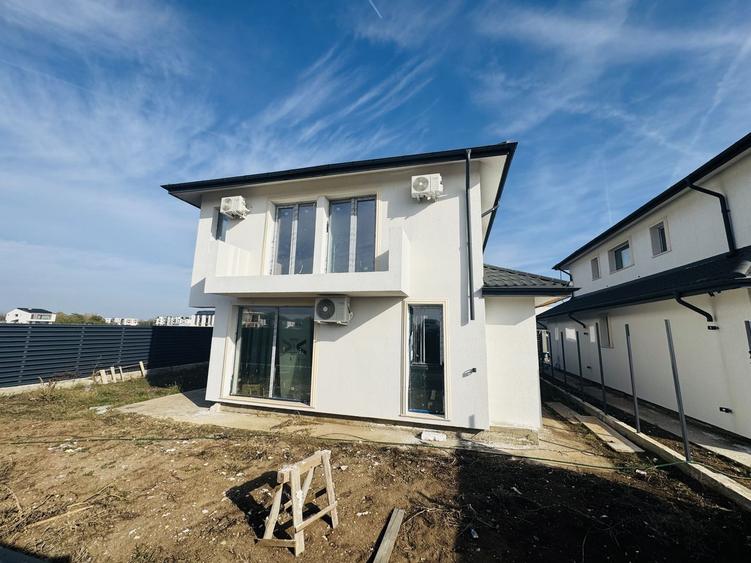 Vila Tunari ECO, POMPA de caldura si PANOURI Fotovoltaice si GARAJ - 4