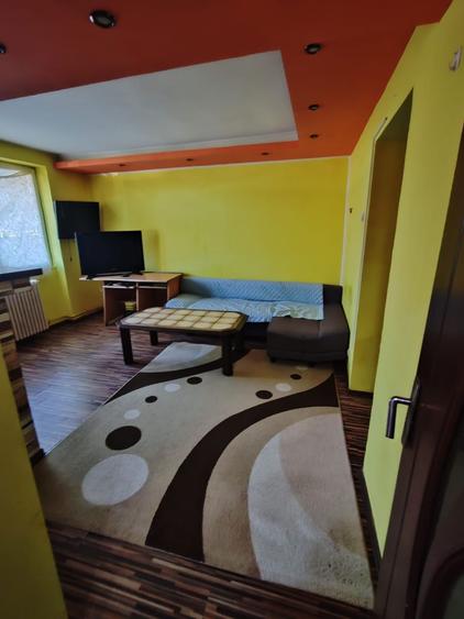 Inchiriez apartament - 4