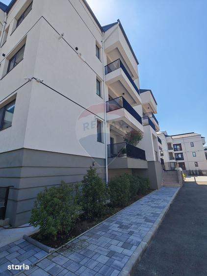 Apartament cu 3 camere, mobilat în Central