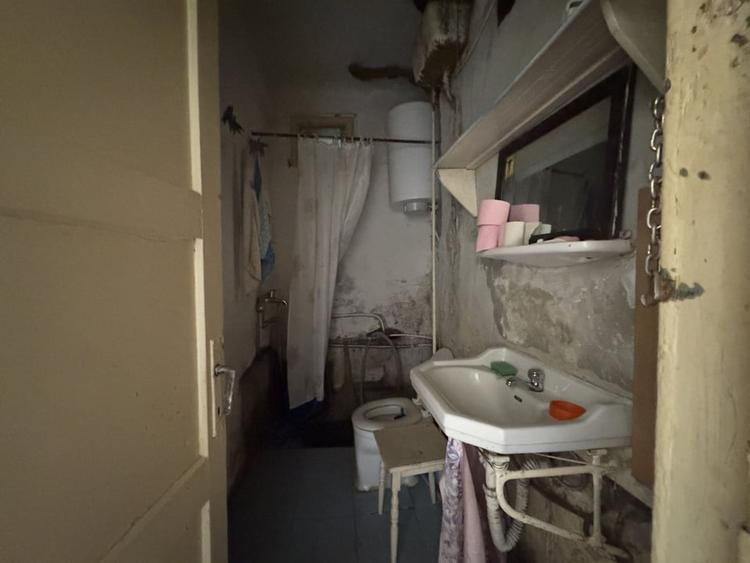 Apartament cu 2 camere în Moinești