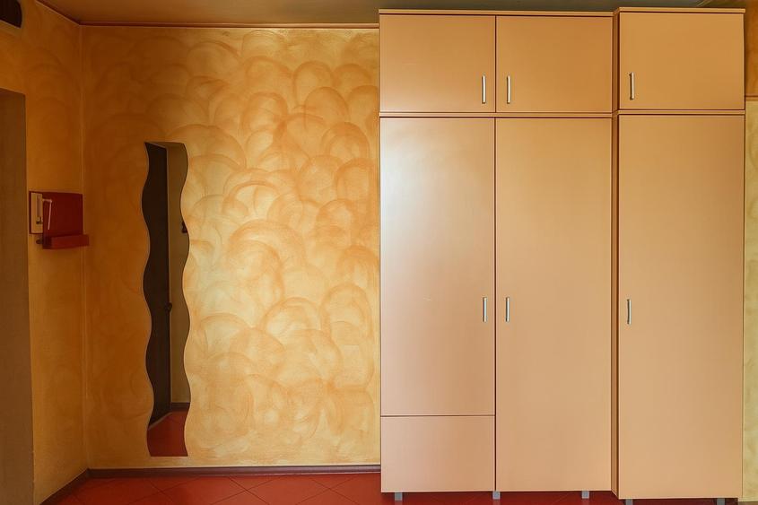 3 camere | Lângă Metrou Gara de Nord | Bloc Solid Fără Încadrare Seismică - 2