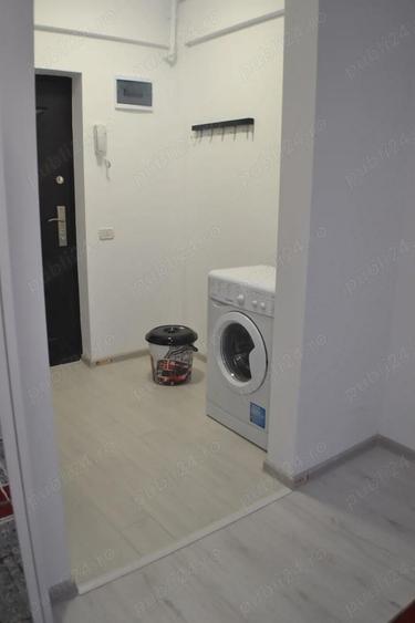 Particular, inchiriex garsoniera aprox. 28.5mp, et.5 8 - 6