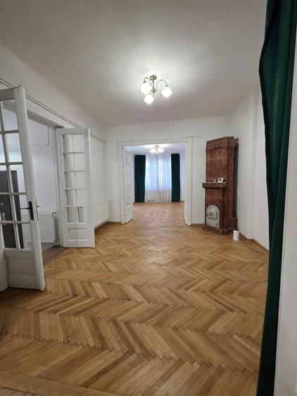 Apartament cu 4 camere de inchiriat in zona Unirii - Coposu - 25