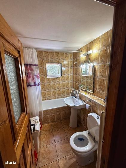De vanzare apartament cu 2 camere decomandat - 7