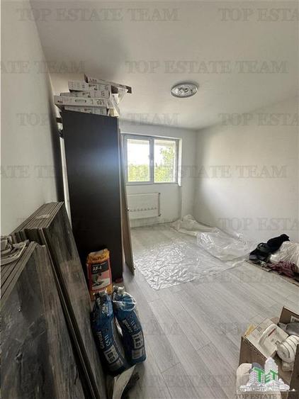 Apartament de 3 camere, decomandat,  renovat complet ,Drumul Taberei, 4 minute d - 4