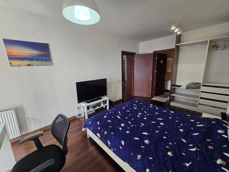 Apartament cu 3 camere decomandat, mobilat în Dristor