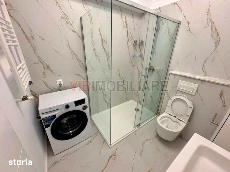 Apartament cu 3 camere semidecomandat în Crângași