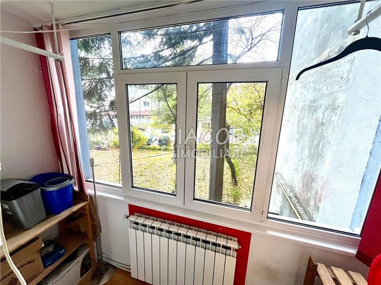 Apartament doua camere, zona Universitatii - Piata Sud Bacau, etajul 1 - 12