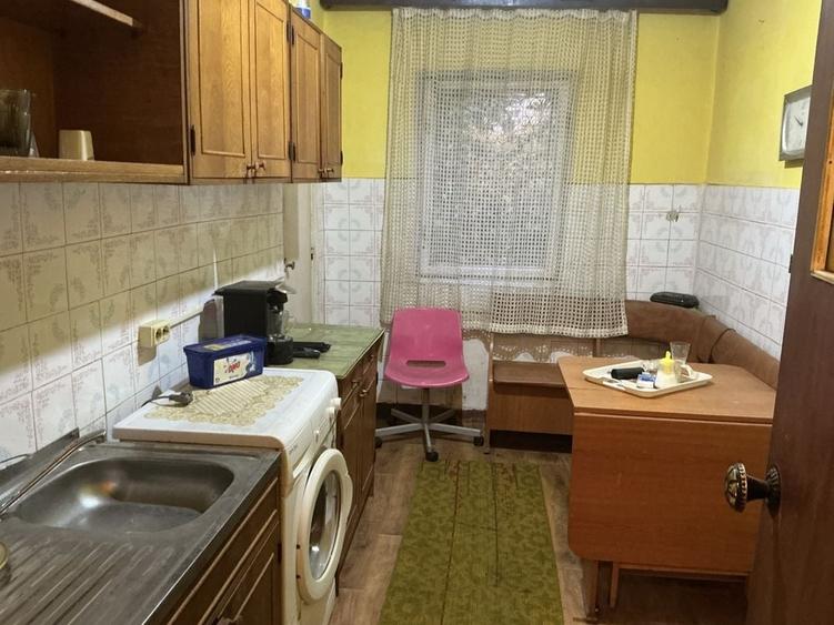 Apartament cu 3 camere în Orșova