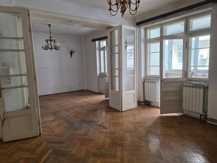 Piata Unirii, pe Bibescu Voda, 3 minute metrou, etajul 1 - 5