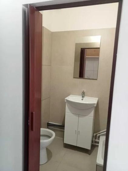 Garsoniera, etajul 2/4, zona Dacia - 6