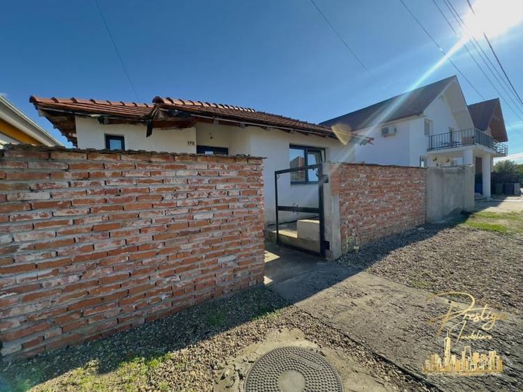 Casa cu 3 camere de vanzare in cartierul Lotus, Sanmartin - Bihor - 1