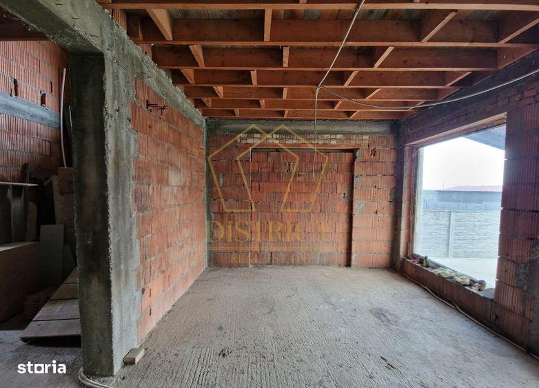 Casa individuala impartita in 2 apartamente | Ianova - 5