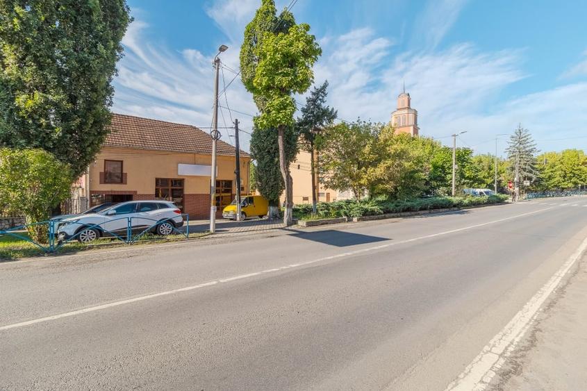 Spatiu comercial, zona centrala Alesd, judetul Bihor - 1
