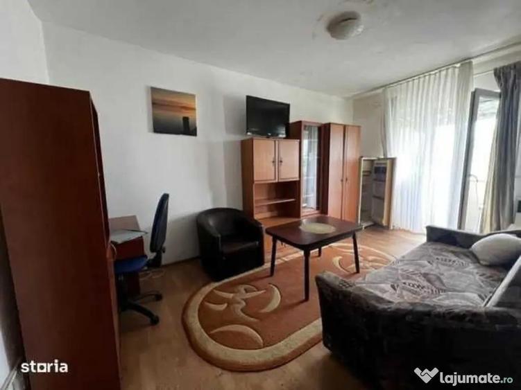 Garsoniera 22 mp + balcon, zona Decebal - 2